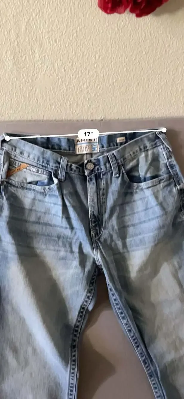 Ariat M2 Traditional Relaxed Boot Cut Jeans Light Wash Size 36x34